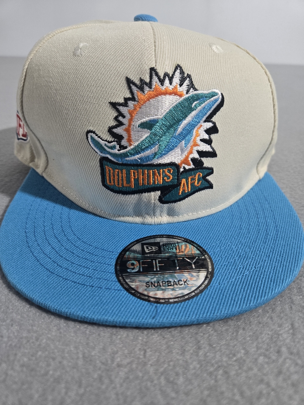 New Era Mens Miami Dolphins Snapback Hat - Cream & Aqua
